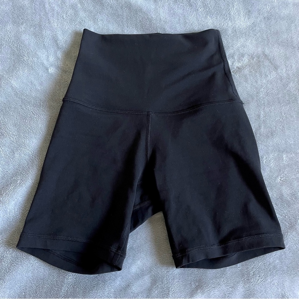Lululemon align shorts 6”